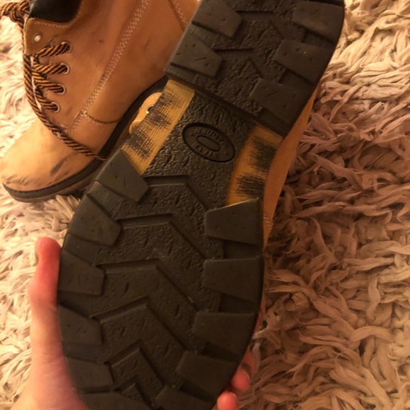 Steve Madden Timberland Style Boots - Picture 4 of 5